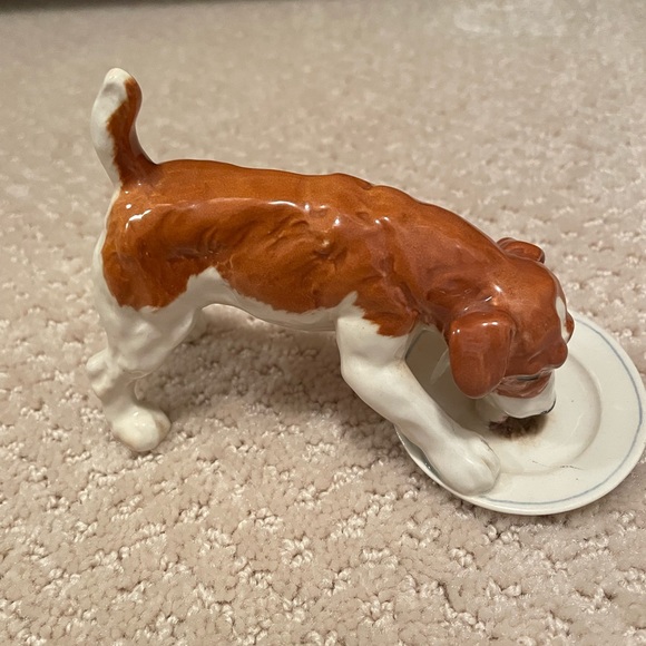 Vintage Beswick England Porcelain Figurine, Meal Time, Dog Eating Off Plate - Picture 3 of 7